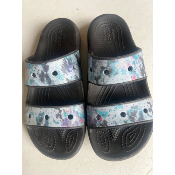 Unisex Crocs Sandals Shoes M4/W6 Black Tie Dyed Slip-On Comfort Durable Soles - Picture 1 of 4